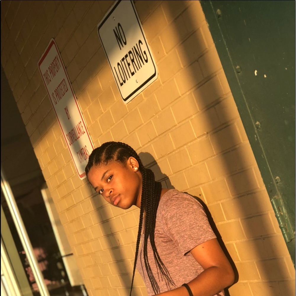 Meet your Posher, Amari